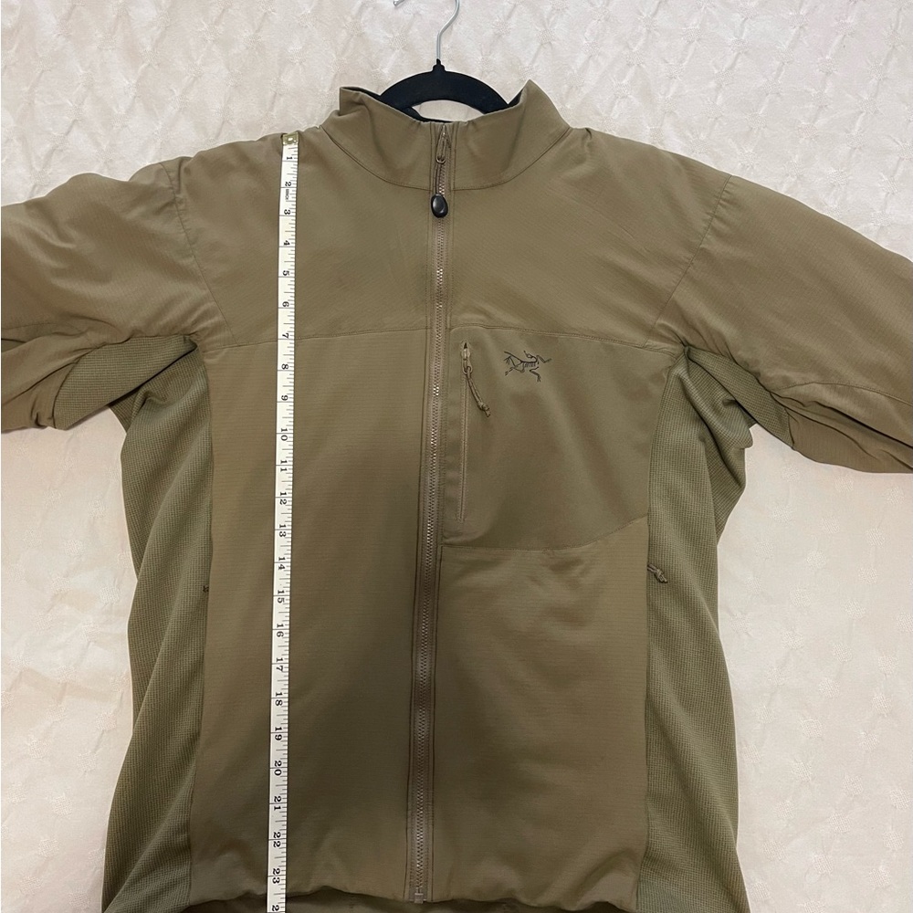 Arc’teryx LEAF Atom Jacket LT (Gen 2) - Picture 6 of 9